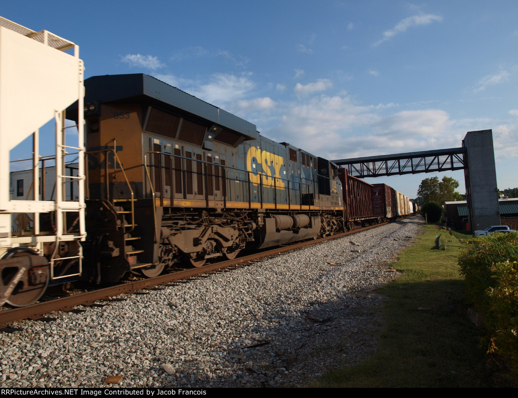 CSX 853